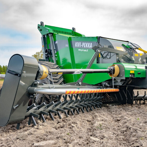Ramasseuse de pierres KIVI-PEKKA
